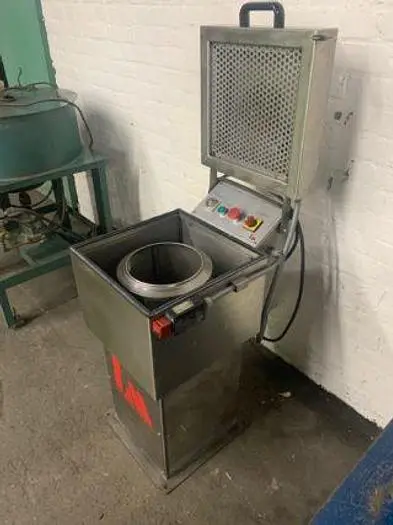 4190-215 LM Finishing Systems Centrifugal Dryer Model 270, Made in Italy – NEW 2000