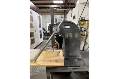 Used _UNKNOWN_ _UNKNOWN_ Arbor Presses Utah US | KD Auctions #1549165