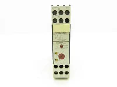 Siemens 7PU4620-2AJ20 Time Delay Relay Module Off Delay 120VAC 24VDC