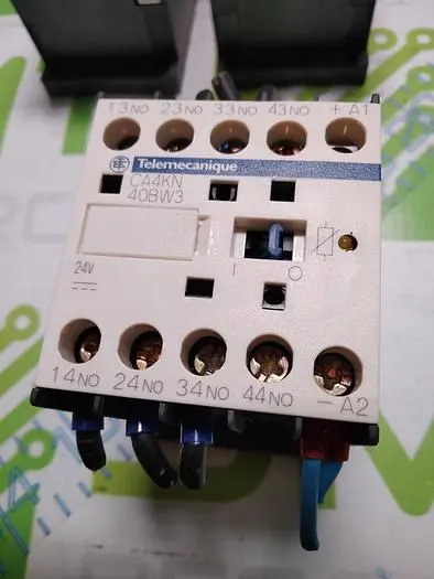 SCHNEIDER ELECTRIC CA4KN40BW3 CONTROL RELAY
