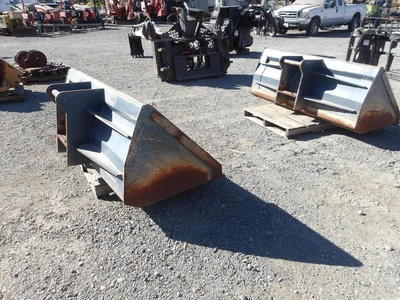 Used GEHL 72" BUCKET Multipurpose Buckets California US | Western Trencher & Equipment, Inc. #1543462