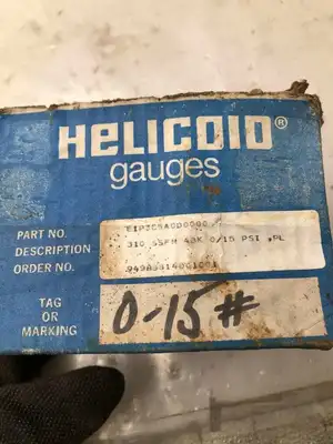 Helicoid E1P3C5A0D0000 Air Pressure Gauge 0-15PSI -NIB