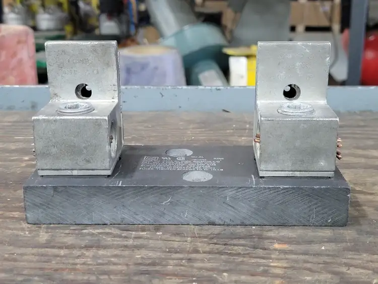 Used LENMARK INDUSTRIES J60400 Misc Electrical & Power Parts British Columbia CA | Lenmark #253270