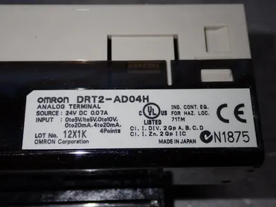 USED OMRON DRT2AD04H
