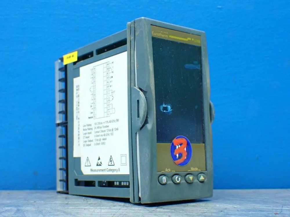 Used EUROTHERM 3208/CC/VH/DXX/R/4CL/G/ENG Temperature Controls Ohio US | HGR 24 #803170
