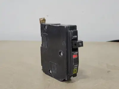 USED SQUARE D QOB115