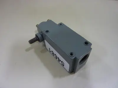 USED ALLEN BRADLEY 802T-APV SER F