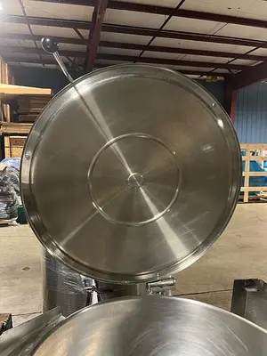 USED CLEVELAND RANGE CHS40ETSH: 40 GAL. COMPLETE COVER ONLY.