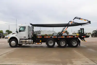 Used 2027 PETERBILT 548 Rolloff Trucks Texas US | Roll Off Truck World #1491999