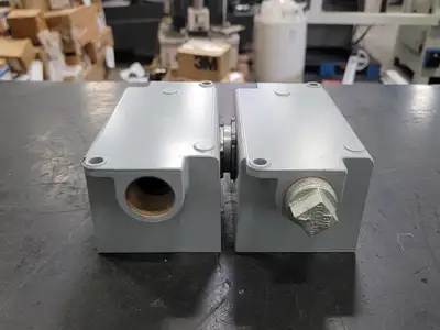 New | in-Stock ALLEN-BRADLEY 800H-2HHX7 Switchgears British Columbia CA | Lenmark #240649