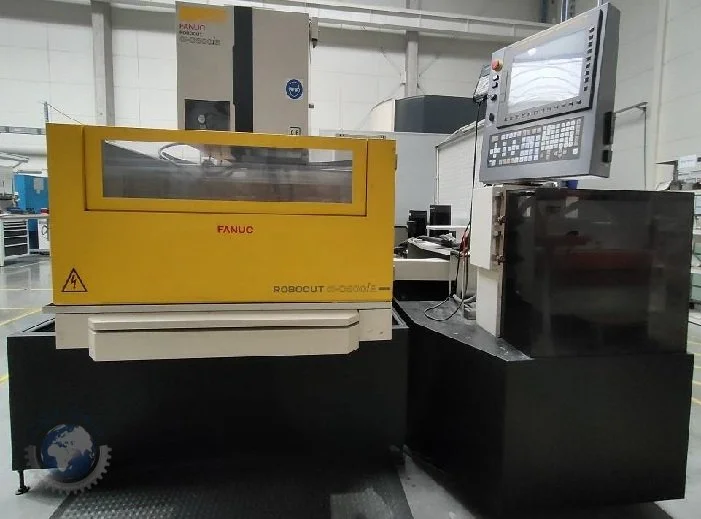 Used 2016 FANUC ROBOCUT C800 IB Wire EDM | F.M.T. Group s.r.o. #1252825