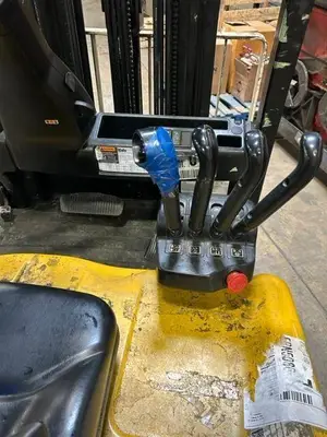Used 2019 YALE ERC050VG Misc Forklifts Illinois US | Somerset Equipment Sales #1543001