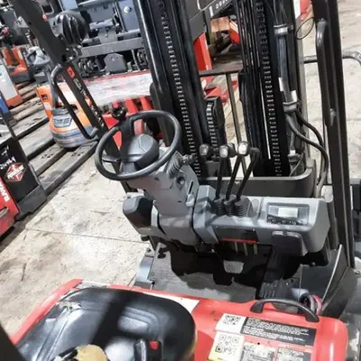 USED 2019 RAYMOND 4460C30