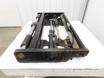 Hyster E80XN Forklift Carriage W/Fork Positioner 47" Width 7000lbs Class 4