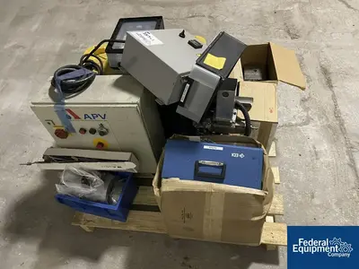 USED Baker Perkins 19 mm Baker Perkins Twin Screw Extruder, Model MP-19-TC