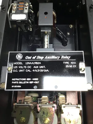 GE 12NAA1982A Out-of-Step Auxiliary Relay