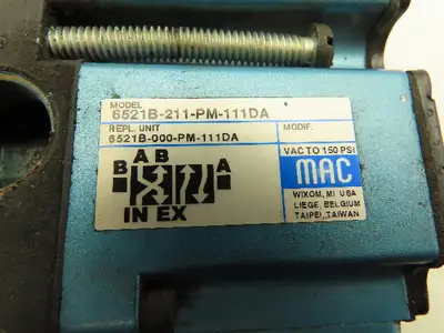 MAC 6521B-211-PM-111DA Pneumatic Double Solenoid Valve 4/2-Pos 120V w/Sub-Base