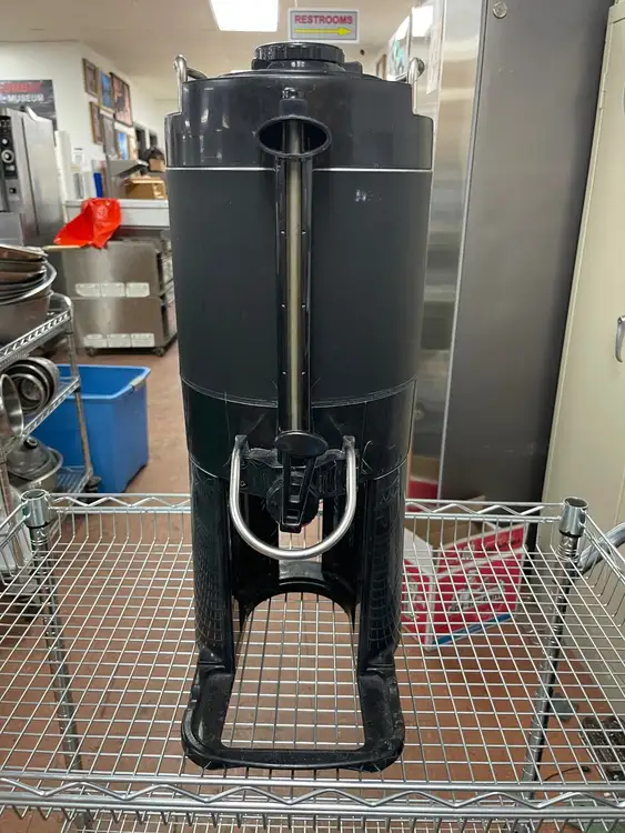 Used Bunn Used Bunn 1.5 Gallon Thermofresh Coffee Server Dispenser Black 39550.0001 Beverage Dispensers Illinois US | Falcon Restaurant Supply #1376066