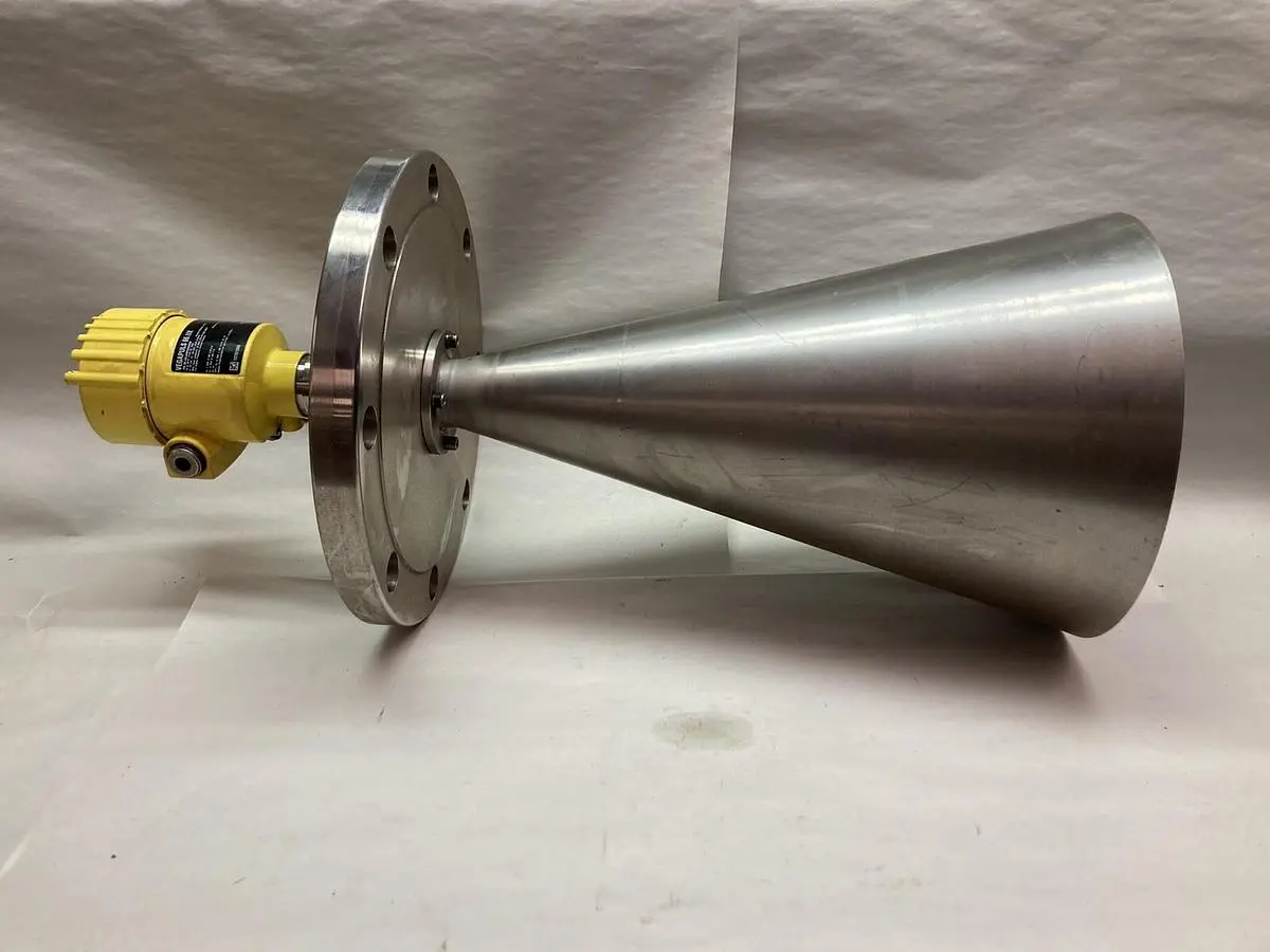 New | in-Stock VEGA PS66.UXJAM2HANAX Sensors Ohio US | Surplus Asset Holdings #1227998