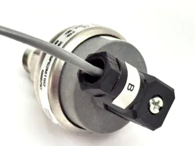 Used Setra 2091015PG2M11H2 Pressure Transmitters Michigan US | Maverick Industrial Sales #1391012