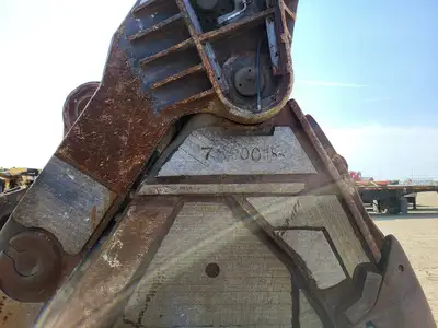 EX3600-5 FS Bucket w/o Front Lip & Teeth