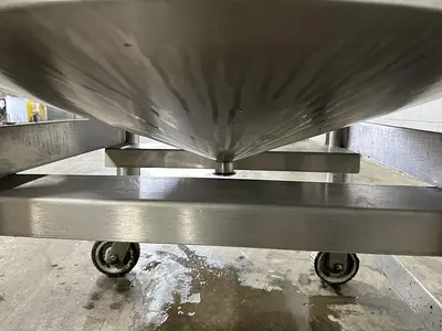 180 Gallon Cone-Bottom Tank