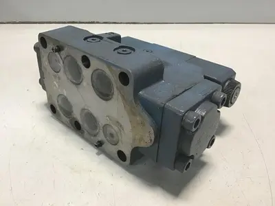 USED VICKERS DG4V-3-6C-M-U-HL7-60-B13