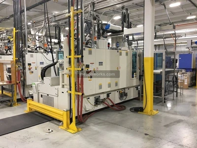 Used 2014 Krauss Maffei Multinject CXZ 350-1000/380 - 2-Shot Injection Molding Machines Illinois US | Meadoworks #1514490