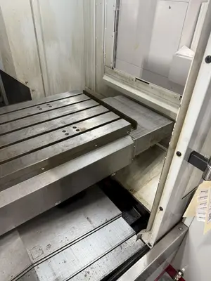 USED 2013 MITSUBISHI DV-1000