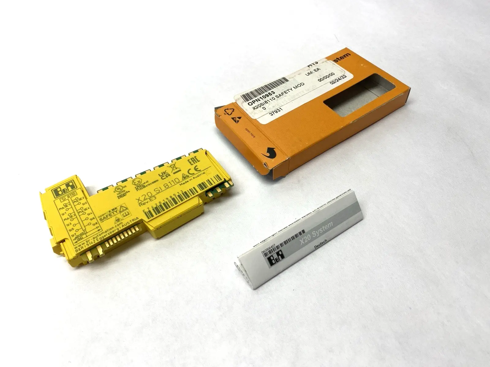 USED B&R REV. E3 SAFE DIGITAL INPUT MODULE 8-SAFE DIGITAL INPUTS