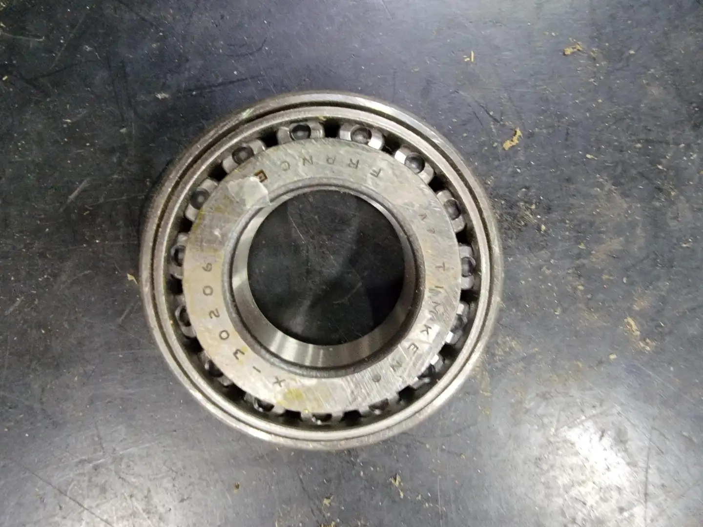 NEW TIMKEN 30206