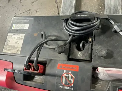 Used RAYMOND 8210 Pallet Jacks Ohio US | HGR 24 #1413245