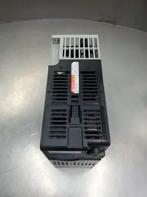 USED Allen-Bradley 25B-D2P3N114 Ser A Powerflex 525 Drive, 0.75kW/1HP
