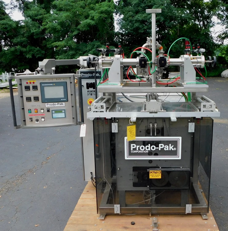 Used PRODO PAK RVF205-CSW-4 Vertical Form Fill Sealing Machines (VFFS) New Jersey US | Champion Trading Corporation #424259
