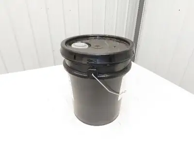 Miles Lubricants Mil Gear S 220 Synthetic Industrial Gear Bearing Oil 5 Gal Pail