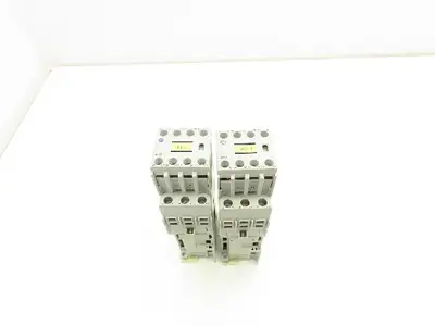 Allen Bradley 100-C30D*00 IEC Contactor 30A 3-Pole 600V 24VDC Coil  Lot of 2