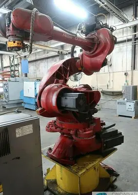 USED 2005 COMAU SMART NH1-100-3.2P