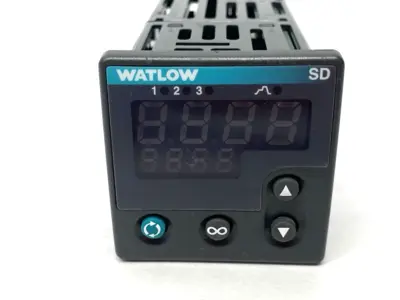 Used Watlow SD Series Digital Limit Controller 1/16 DIN Size PLC Processors Michigan US | Maverick Industrial Sales #1395006