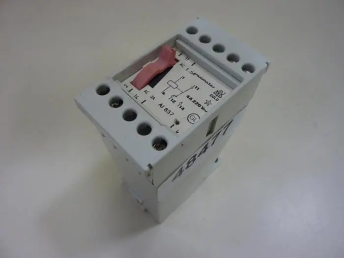 USED DOLD AI 837
