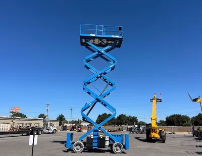 USED 2016 GENIE GS-4390