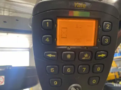 2016 YALE ERC050VG Electric Forklift Trucks | Steam Well LLC (3)