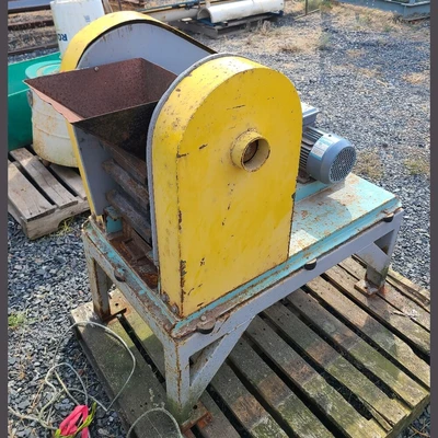 Used ATLAS NELMACO Y2-90L-4 Jaw Crushers British Columbia CA | Savona Equipment LTD #1462124