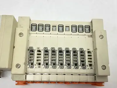 Used SMC Pneumatic Manifold Assembly 9-Station Solenoid Valves Michigan US | Maverick Industrial Sales #1398304