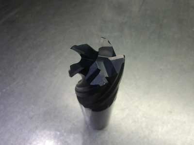 Kyocera/SGS 25mm 5 Flute Carbide CR Endmill 25mm Shank 1mm R 48025 (LOC2326)