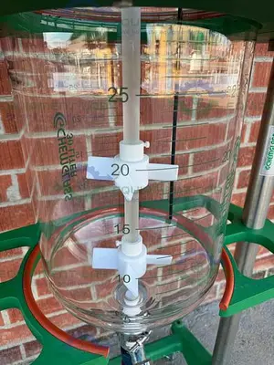 USED CHEMGLASS 30 LITER GLASS REACTOR W/ CHEMGLASS OVERHEAD 1/4 HP STIRRER