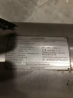 SIEMENS SITRANS F C MASSFLO MASS 2100 1-1/2″ SS Mass Flowmeter 435PSI 24V