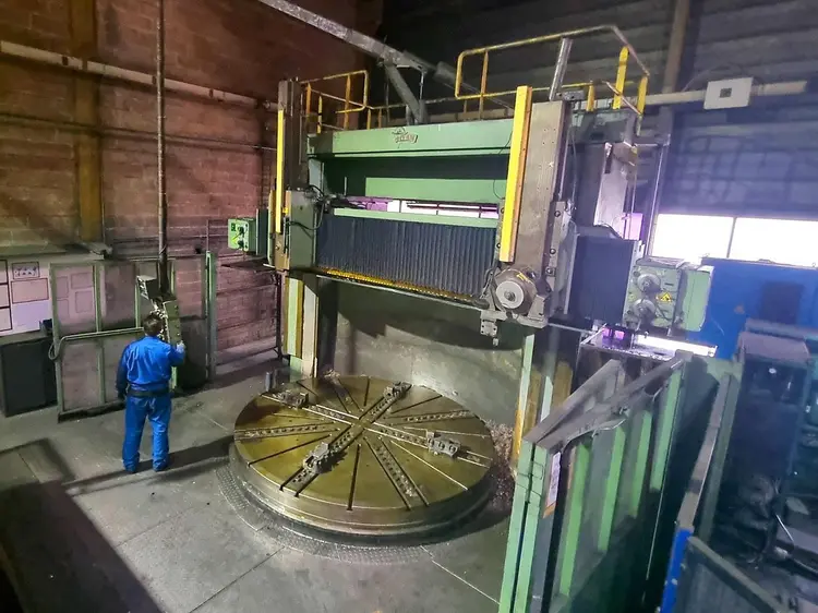 Used TITAN Ø 3300 MM Vertical Boring Mills (incld VTL) BE | Apt International N.V #361770