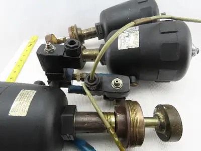 Butrkert 00462560 Pneumatic Assembly for Angle Valve Parts or Repair Lot of 4