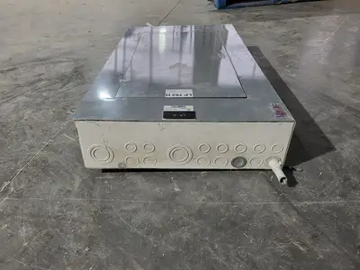 USED SQUARE D YBL4242