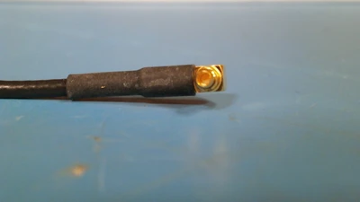 RIGHT ANGLE MMCX PLUG CONNECTOR MALE TO UNKNOWN FEMALE CONNECTOR CABLE RG174/U